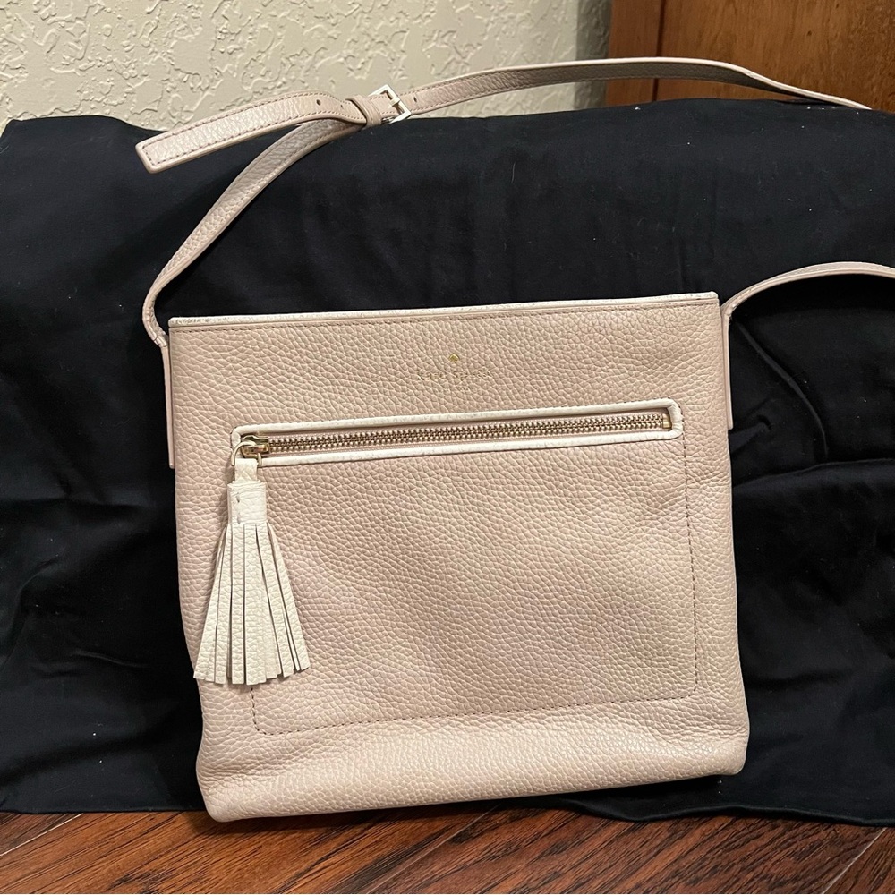 Kate Spade Chester Street Dessi Crossbody Bag Light Pink Cream Pebbled Leather